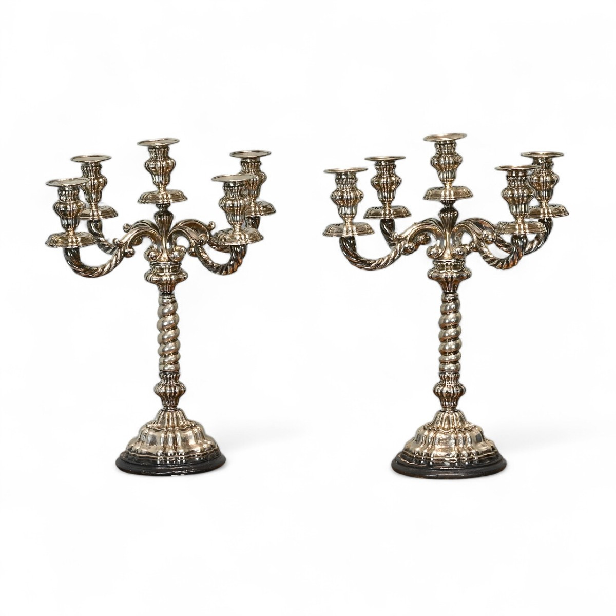 Coppia di Candelabri in Argento 800 - Italia XX Secolo